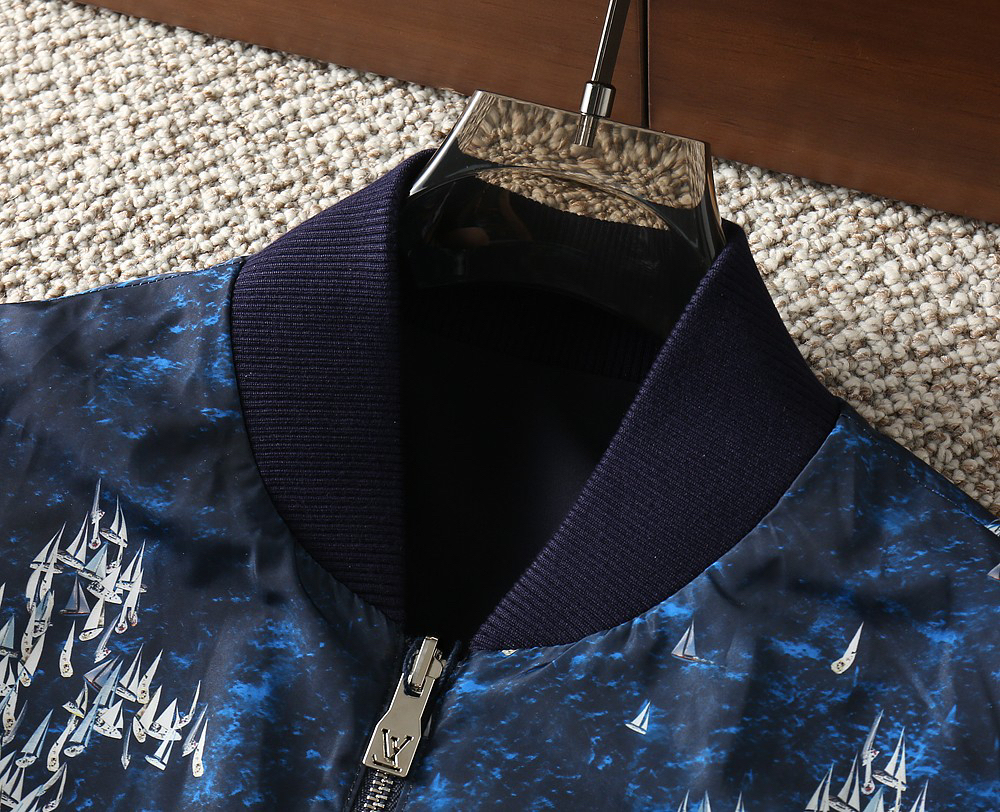 ルイ・ヴィトン「Louis Vuitton」秋冬コレクション クイルテッド ジャケット