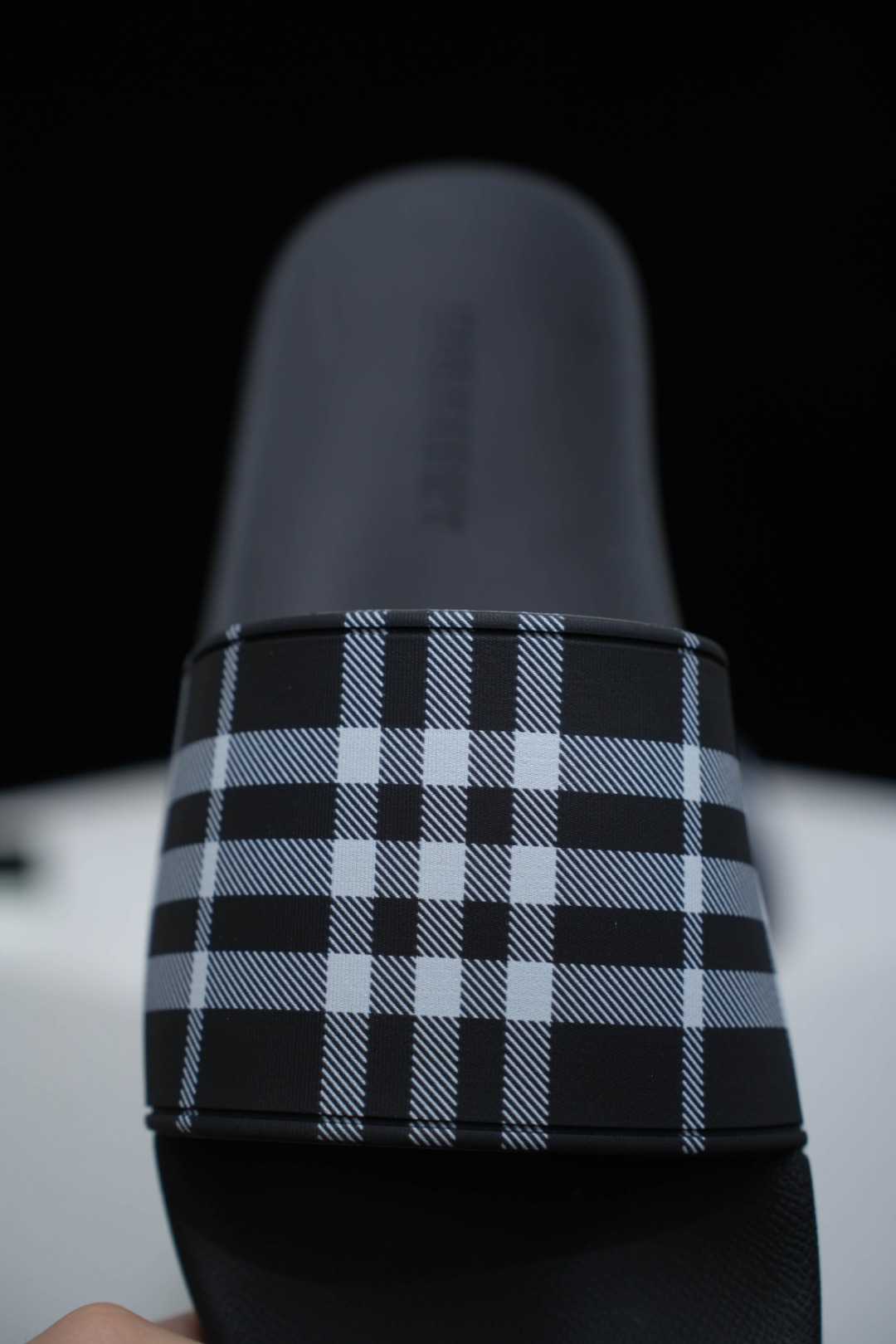 バーバリー「Burberry」バーバリー ヴィンテージ チェック スライドサンダル / ビーチサンダル