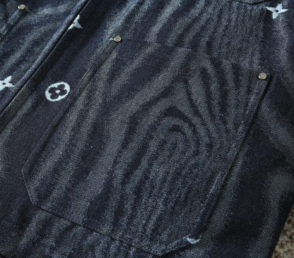 ルイ・ヴィトン「Louis Vuitton」秋冬コレクション ダウンジャケット