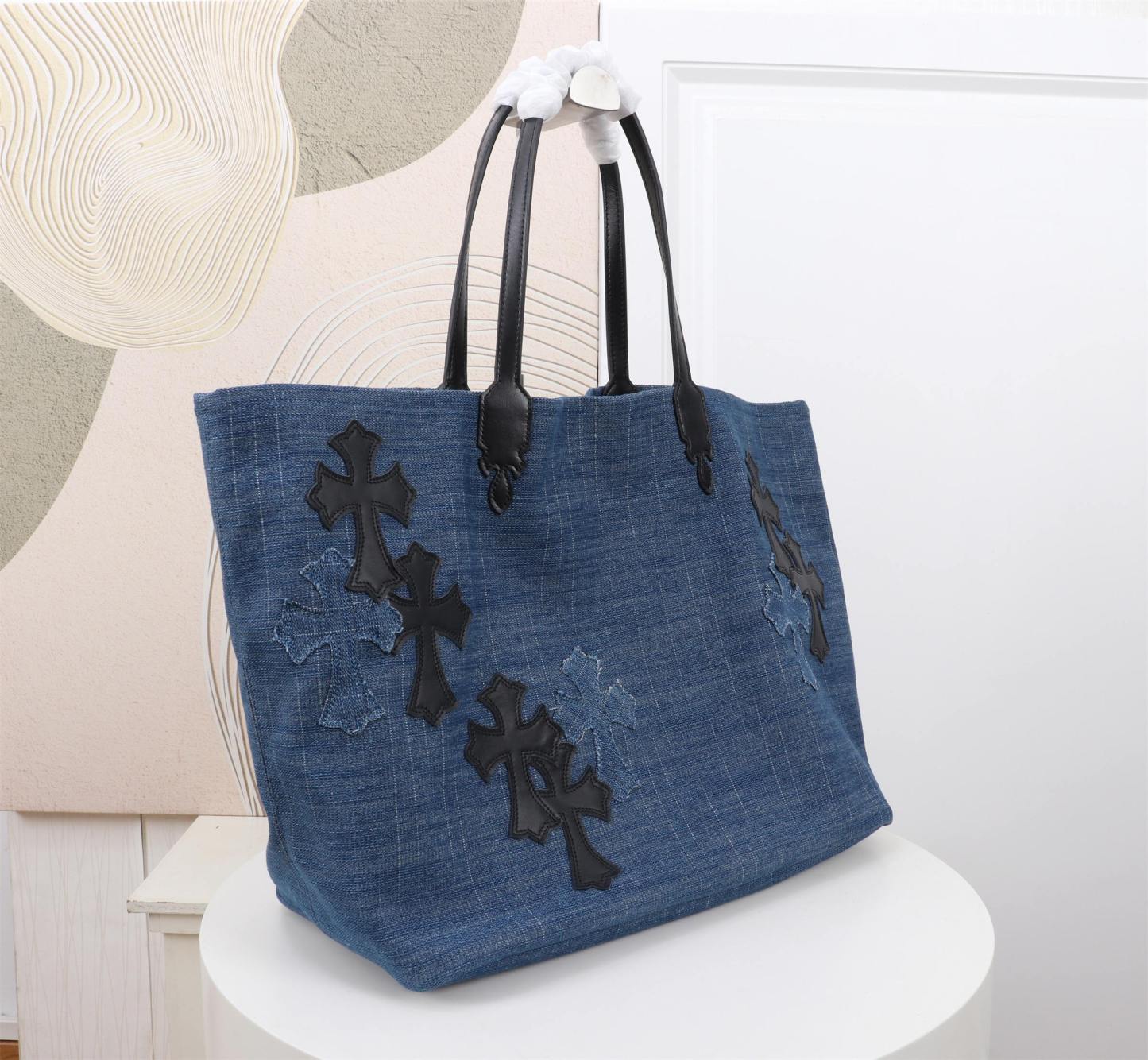 クロムハーツ「Chrome Hearts」十字架のトートバッグ