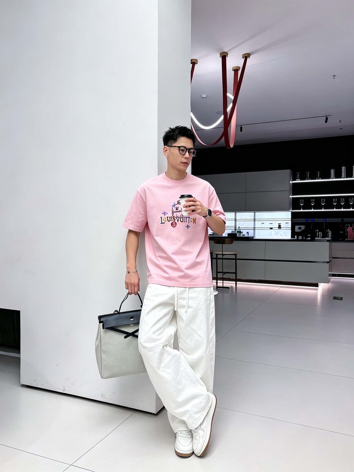 ルイ・ヴィトン「Louis Vuitton」ロゴプリントTシャツ / ショートスリーブ クルーネック