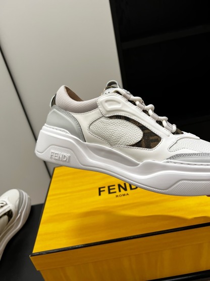 フェンディ「Fendi」フェンディ マッチ スニーカー / レザースニーカー