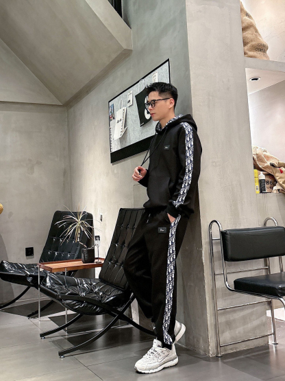 ディオール「Dior」秋冬 メンズ カジュアルスポーツセット