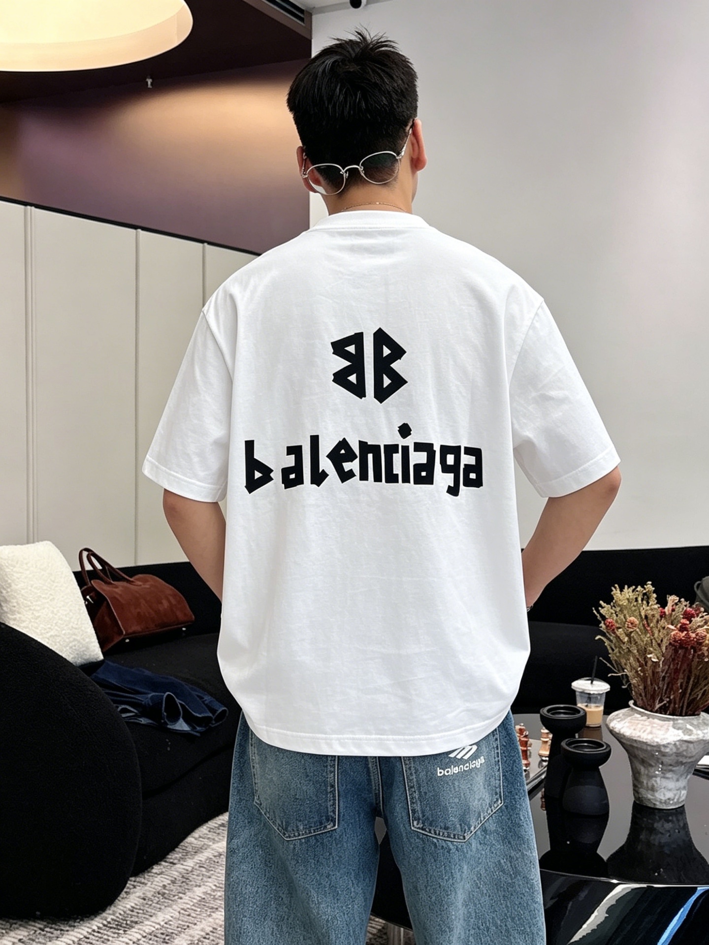 バレンシアガ「Balenciaga」ロゴプリントTシャツ / ショートスリーブ クルーネック