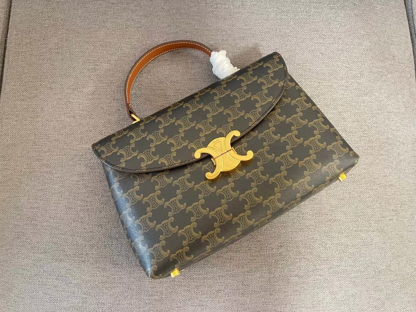 セリーヌ(Celine)ティーン ニノ バッグ / トリオンフキャンバス