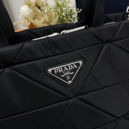 プラダ「Prada」システム トートバッグ  トリプルユース