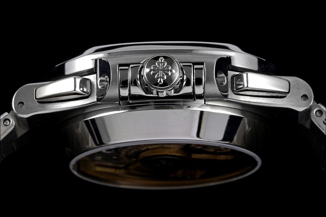 パテック フィリップ「Patek Philippe」ノーチラス クロノグラフ パテック フィリップ 40MM