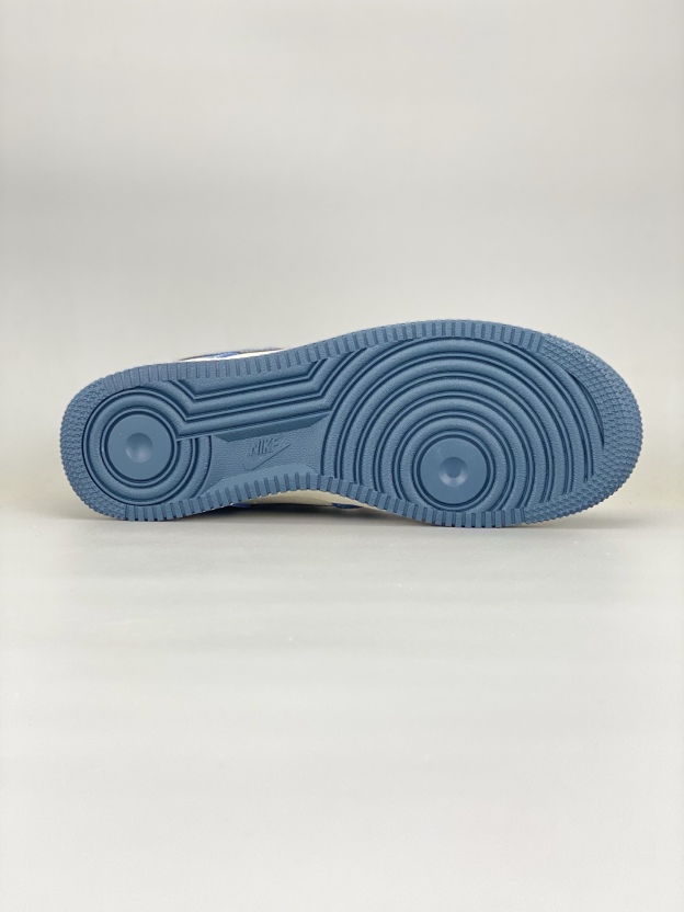 ナイキ「Nike」 アライアンス製品 ク ロー カジュアルスニーカー