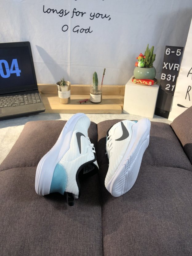 ナイキ「Nike」アライアンス製品 ク ロー カジュアルスニーカー