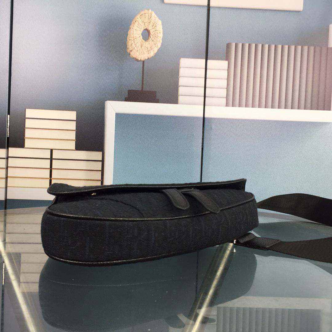 ディオール「Dior」SADDLE メンズ ショルダーバッグ