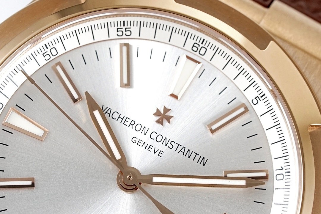 ヴァシュロン コンスタンタン「Vacheron Constantin」オーバーシーズ 4500V 41mm  腕時計