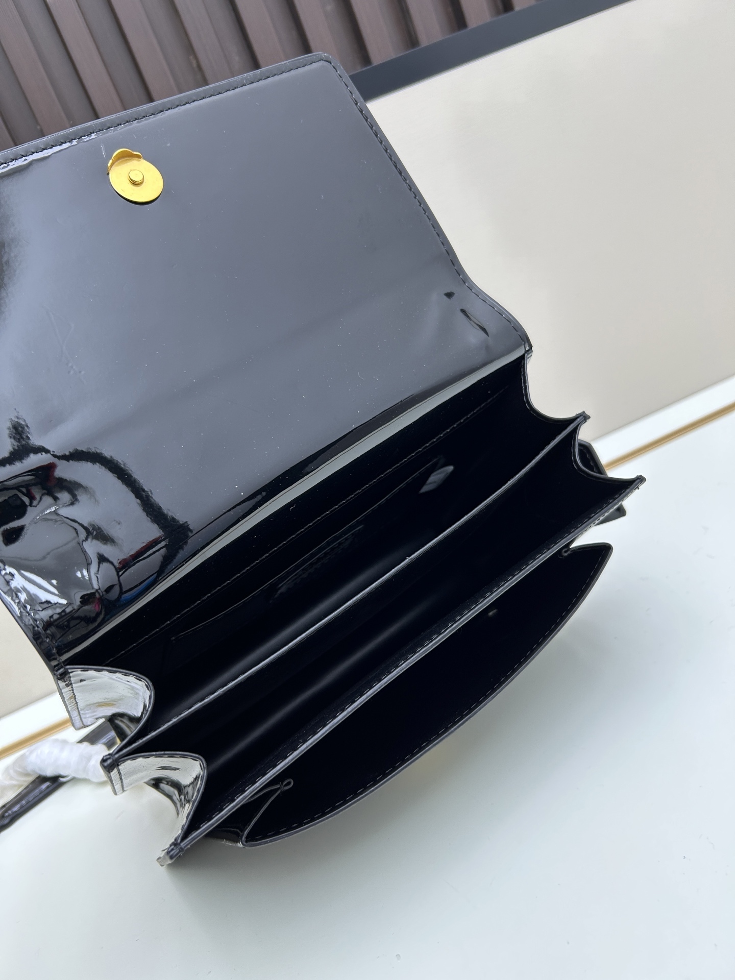 サンローラン「Saint Laurent」  SUNSET レザー ショルダーバッグ