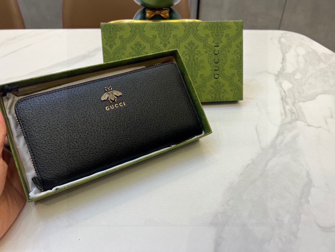 グッチ「Gucci」シグネチャー レザー ウェブ ジップアラウンドウォレット