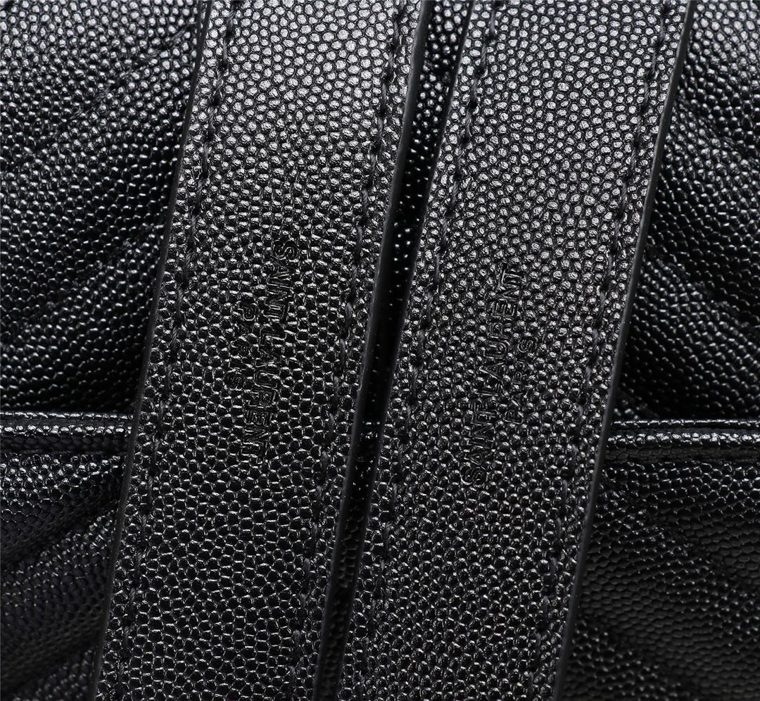 サンローラン「Saint Laurent」MONOGRAMME キルティングレザー ショルダーバッグ