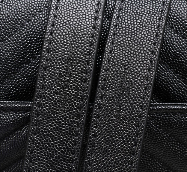 サンローラン「Saint Laurent」MONOGRAMME キルティングレザー ショルダーバッグ