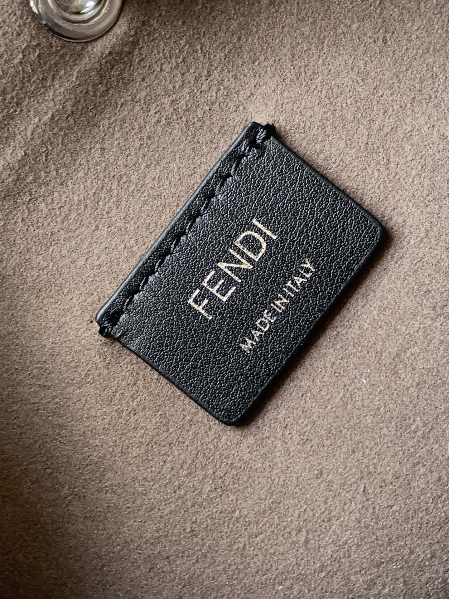 フェンディ「Fendi」Mon Tresor mini スワロフスキークリスタルデザイン バケットバッグ
