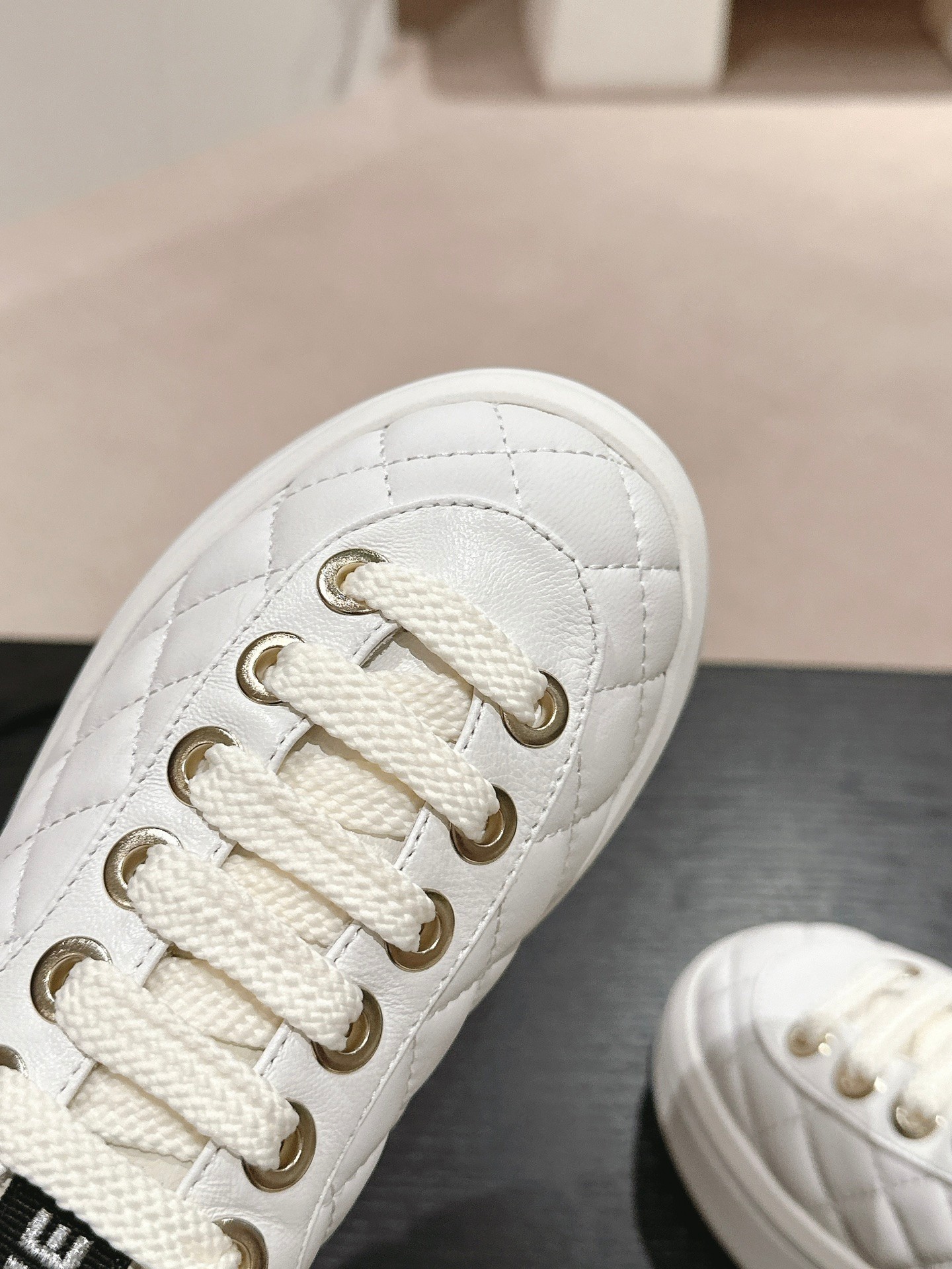 シャネル［Chanel］ 2024 パステルカラー スニーカー ローカット