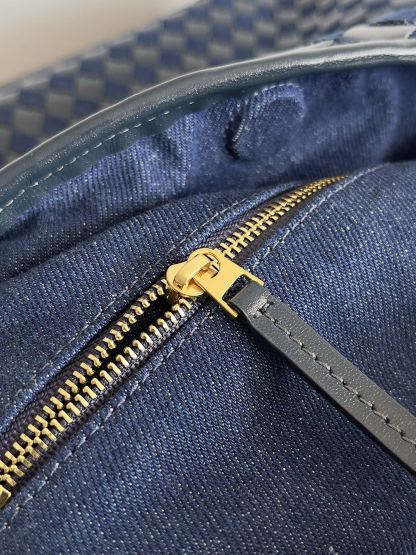 ボッテガ・ヴェネタ「Bottega Veneta」HOP デニム＆レザー ラージショルダーバッグ