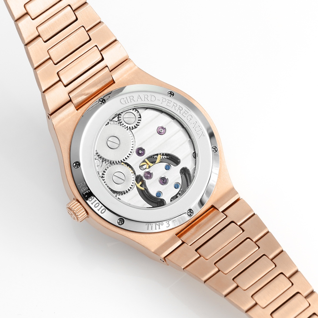 ジラール・ペルゴ「Girard-Perregaux」ラウレアート クロノグラフ トゥールビヨン 腕時計42MM