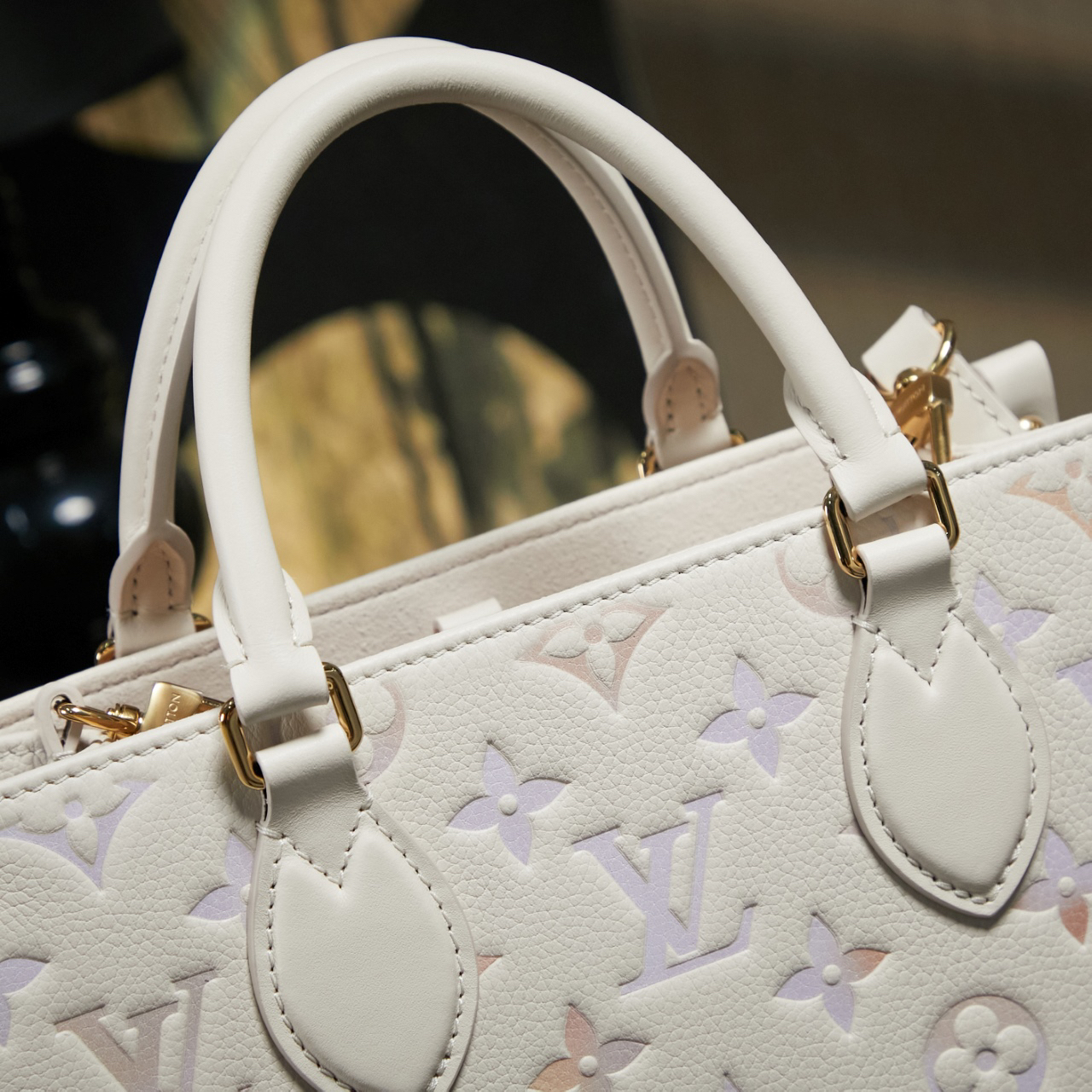 ルイ・ヴィトン「Louis Vuitton」オンザゴー PM