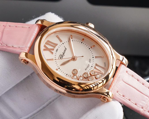 ショパール「Chopard」ハッピースポーツ オーバル レディースウォッチ36MM