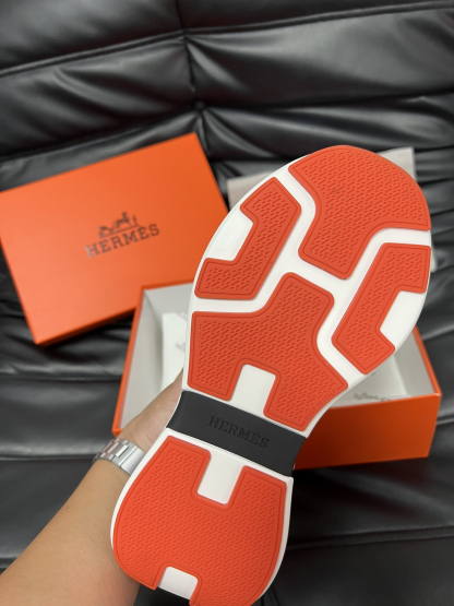 エルメス［Hermès］ デュアルレザー カジュアルシューズ