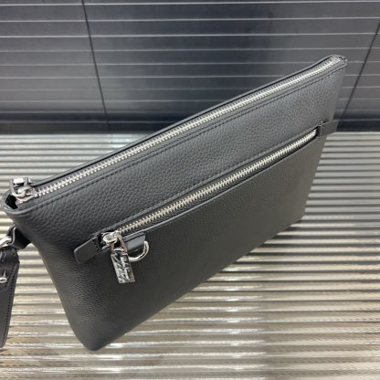 フェラガモ「Ferragamo」ソフトトート トップハンドルバッグ