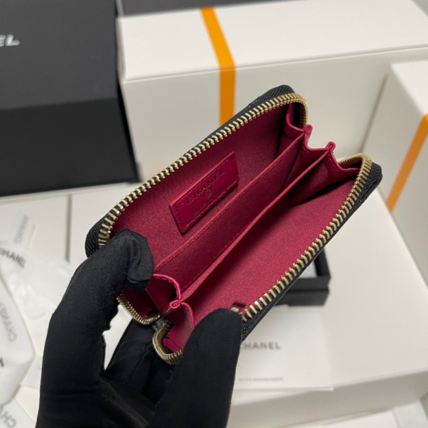 シャネル「Chanel」ハート型 ジップ コインケース