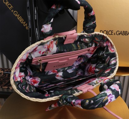 ドルチェ・アンド・ガッバーナ「D&G」 大容量タン トートバッグ