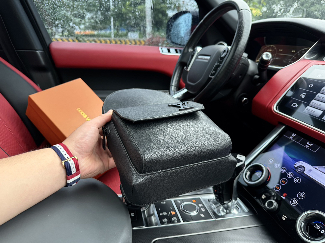 ルイ・ヴィトン「Louis Vuitton」メンズ ウエストバッグ