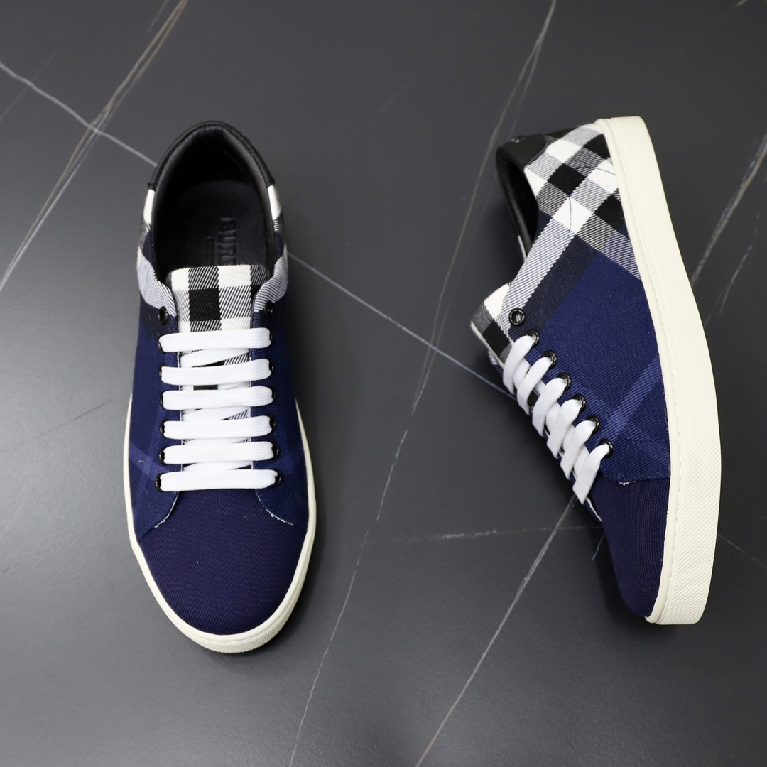 バーバリー［Burberry］ レザー×チェック テラス スニーカー