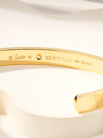 カルティエ「Cartier」ラブ オープンブレスレット