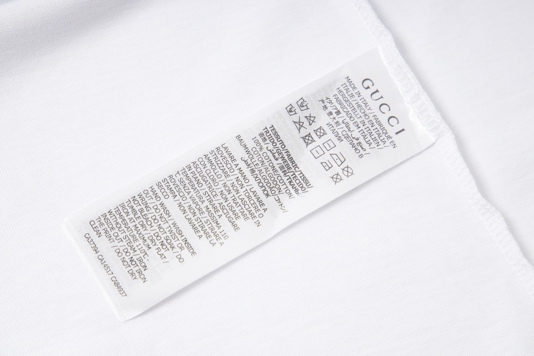 グッチ「Gucci」2025春夏 ダブルプリント ショートスリーブTシャツ