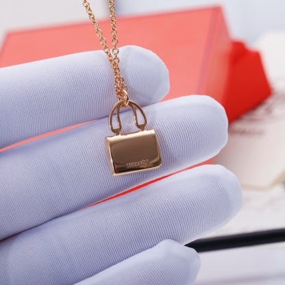 エルメス「Hermès」コンスタンス ピンクサファイア ネックレス40MM