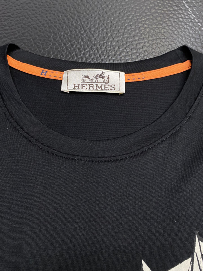 エルメス「Hermès」2025 メンズ カジュアルTシャツ