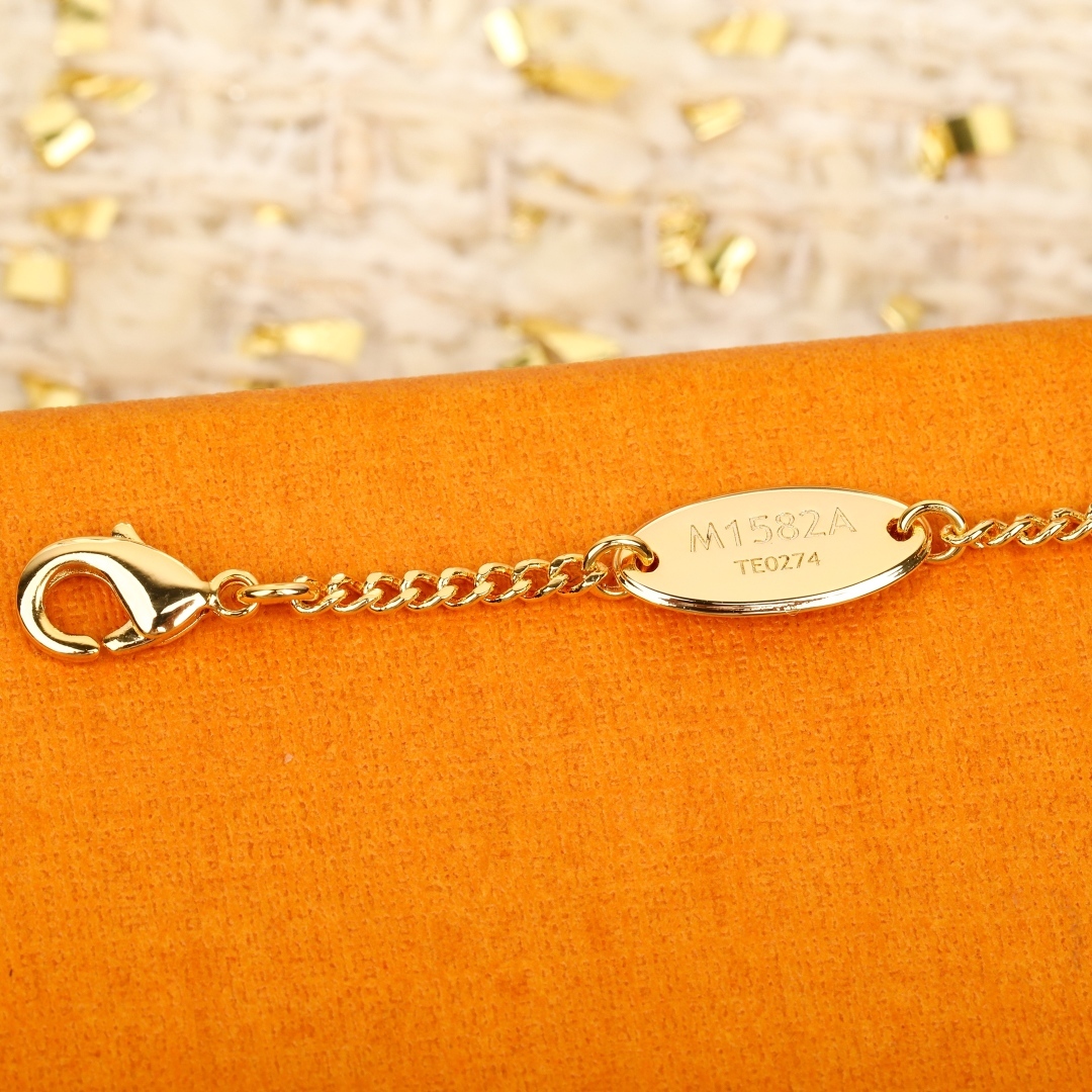 ルイ・ヴィトン「Louis Vuitton」FALL IN LOVE HEART ネックレス