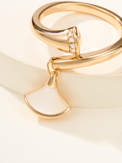 ルイ・ヴィトン「Louis Vuitton」DIVAS' DREAM ローズゴールド ネックレス