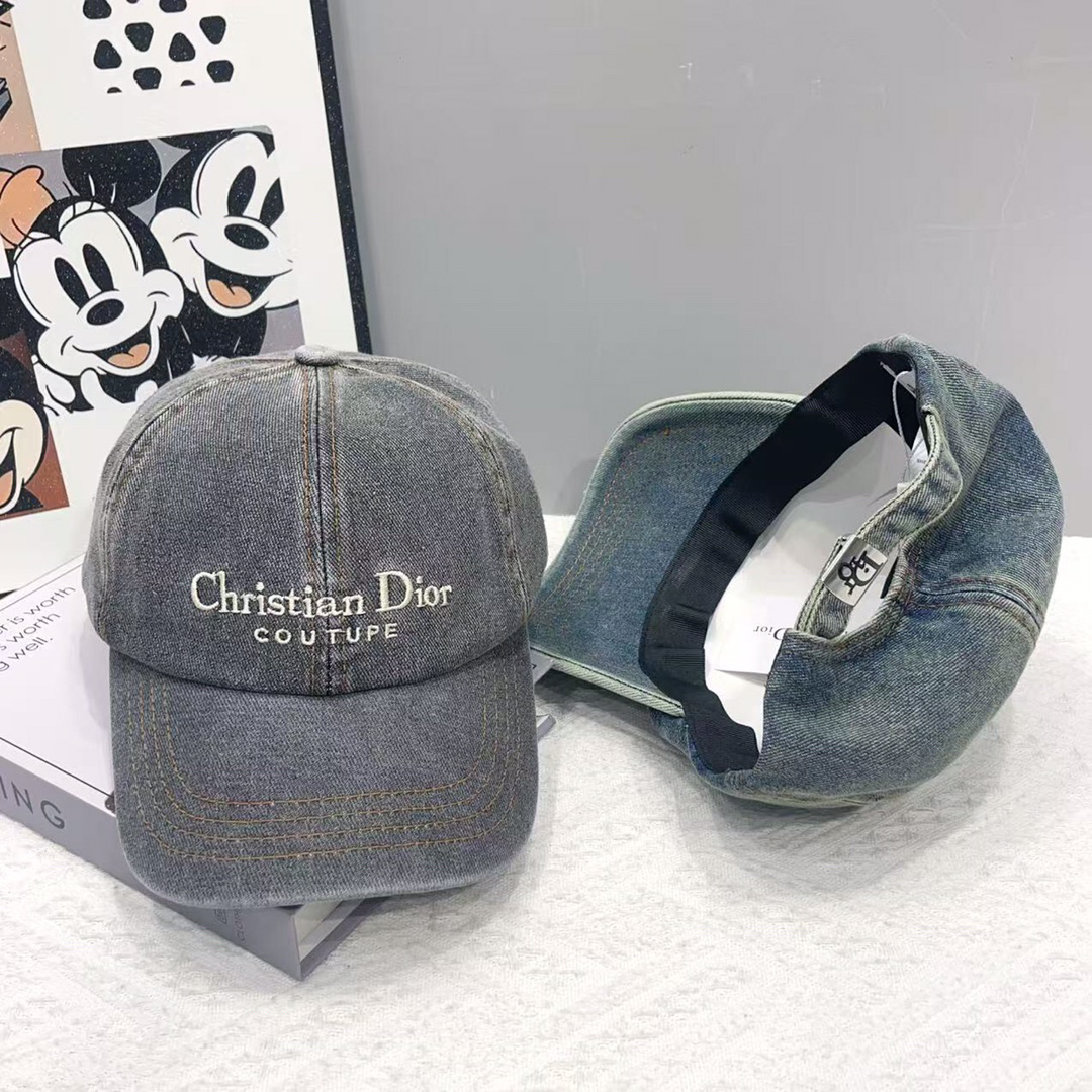 ディオール「Dior」2025春夏 シンプル ベースボールキャップ