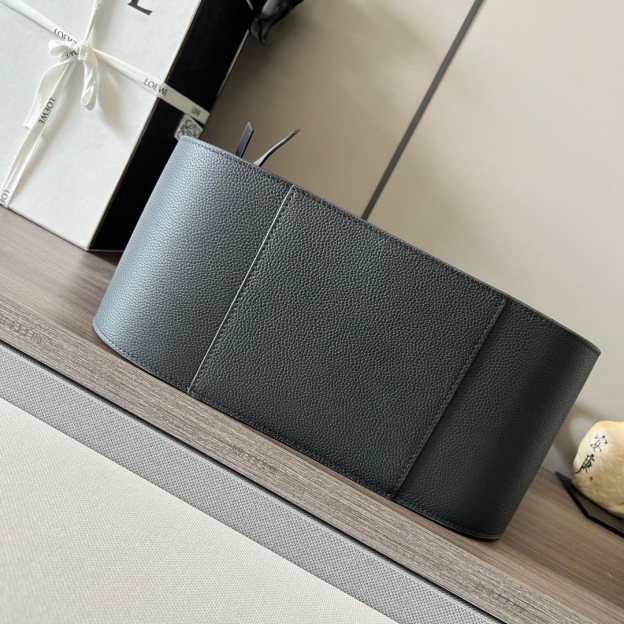 ロエベ「Loewe」Hammock Compact cow leather ハンドバッグ