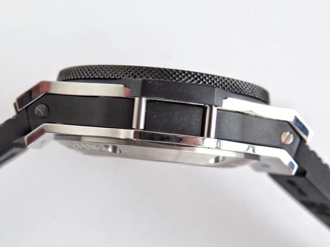 ウブロ「Hublot」ビッグバン ユニコ クロノグラフ ウォッチ 44mm