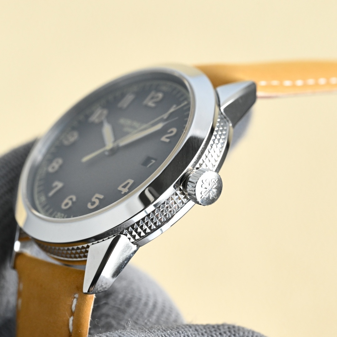 パテックフィリップ［Patek Philippe］カラトラバ ホワイトゴールド 40MM 2色