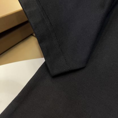 バーバリー「Burberry」サークルロゴ エンブロイダリー Tシャツ