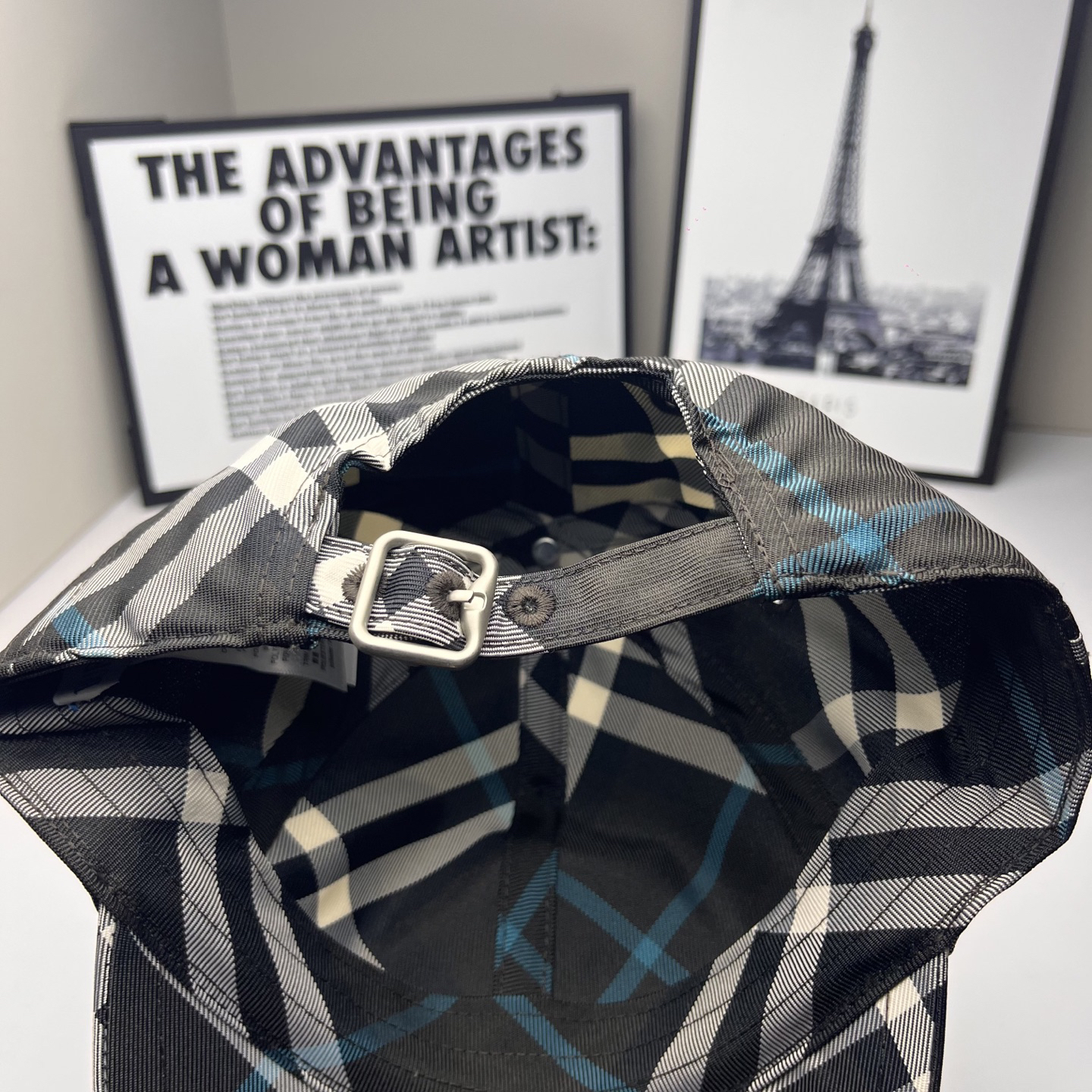 バーバリー「Burberry」クラシック エンブロイダード ホース ベースボールキャップ