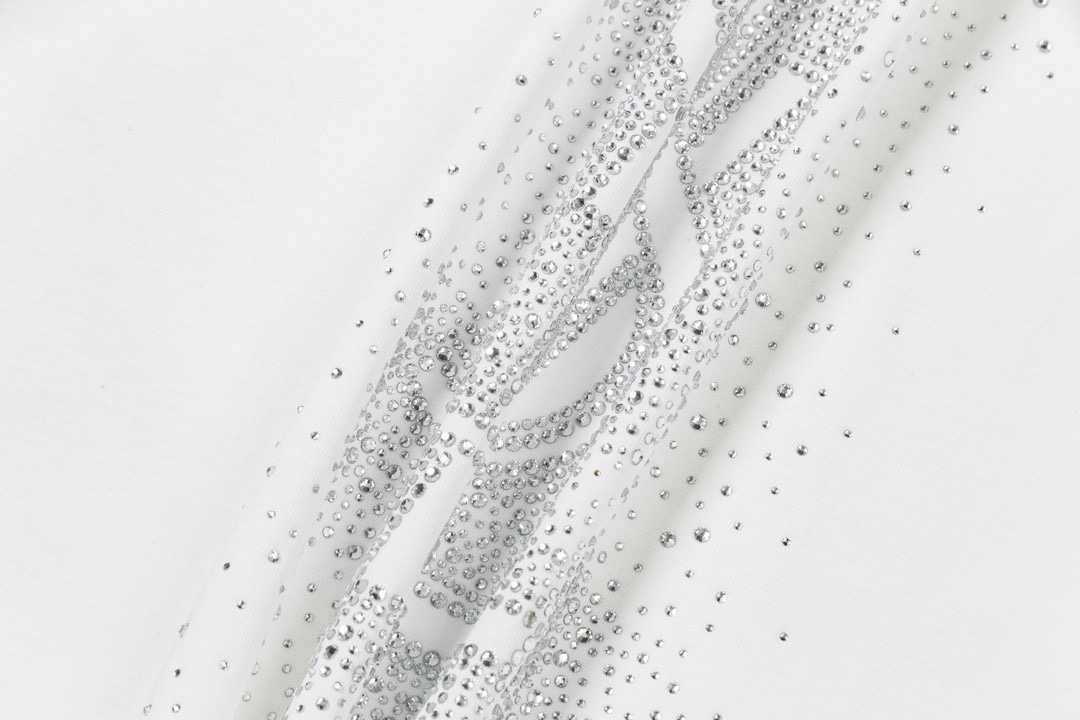 サンローラン「Saint Laurent」PARIS 23SS ロゴTシャツ