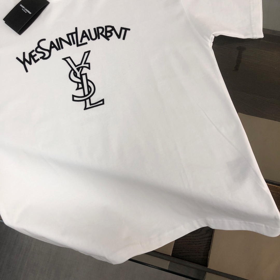 サンローラン「Saint Laurent」サマーコレクション クルーネックTシャツ