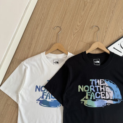 ザ・ノースフェイス「The North Face」 トラベルシリーズ カジュアルプリントTシャツ