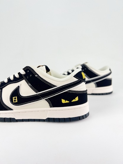 ナイキ「Nike」カジュアルシューズ