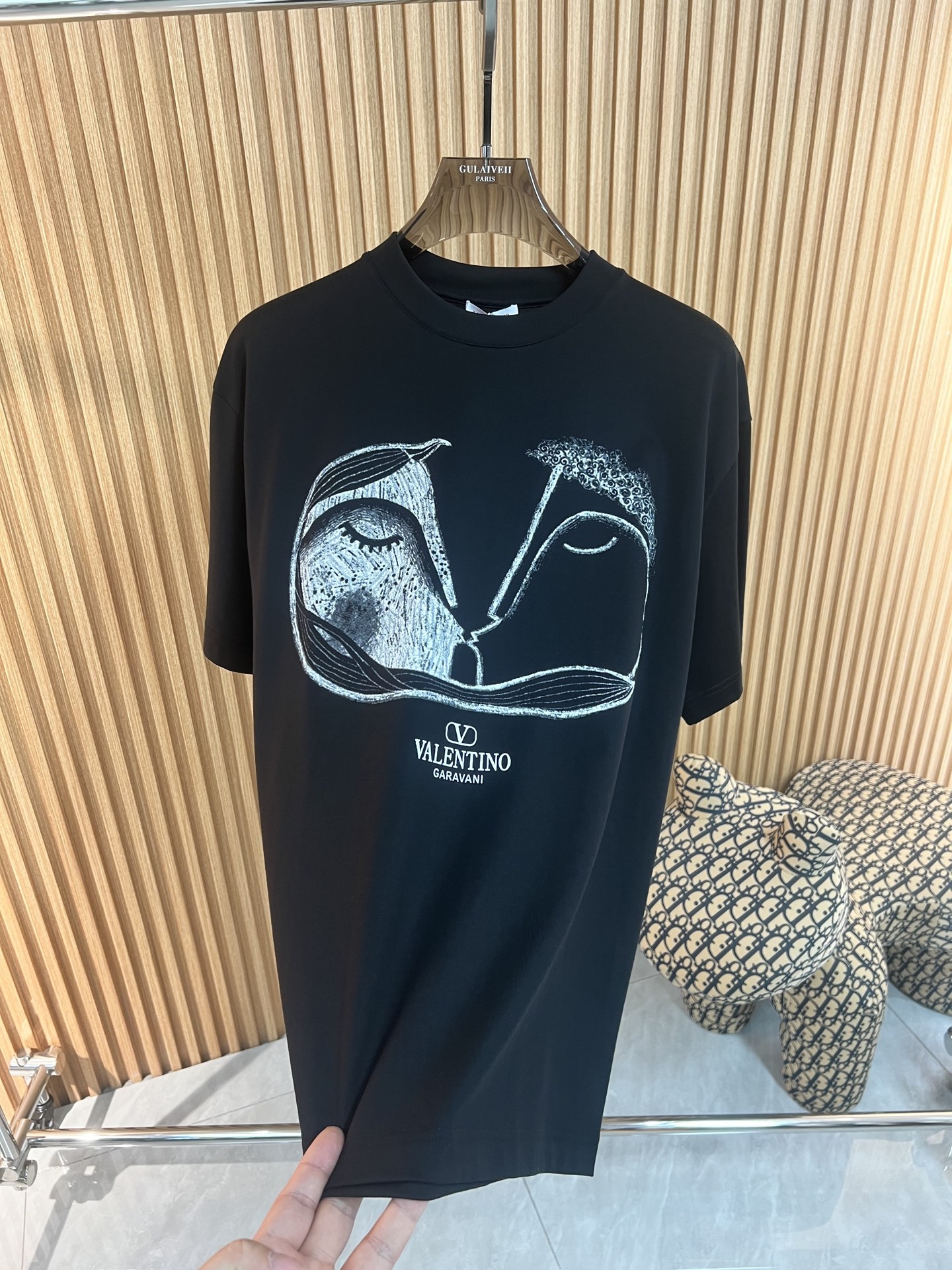 ヴァレンティノ「Valentino」 2025 春夏ニューコレクション クルーネック ショートスリーブTシャツ