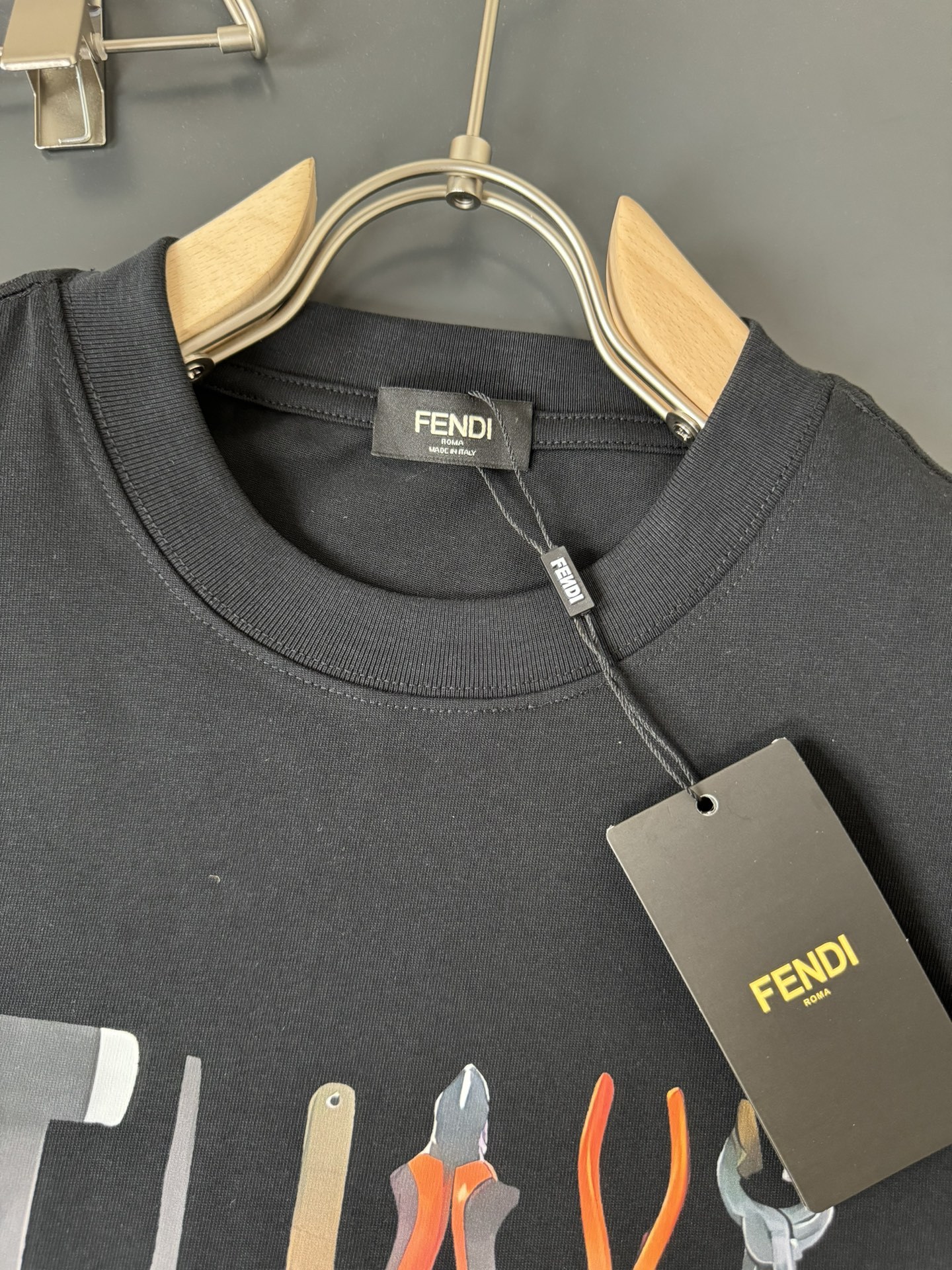 フェンディ「Fendi」2025SS 春夏新作 ラウンドネック ファッションTシャツ