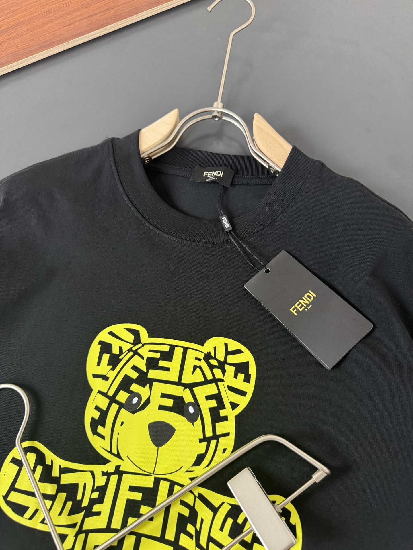 フェンディ「Fendi」2025SS 春夏新作 ラウンドネック Tシャツ